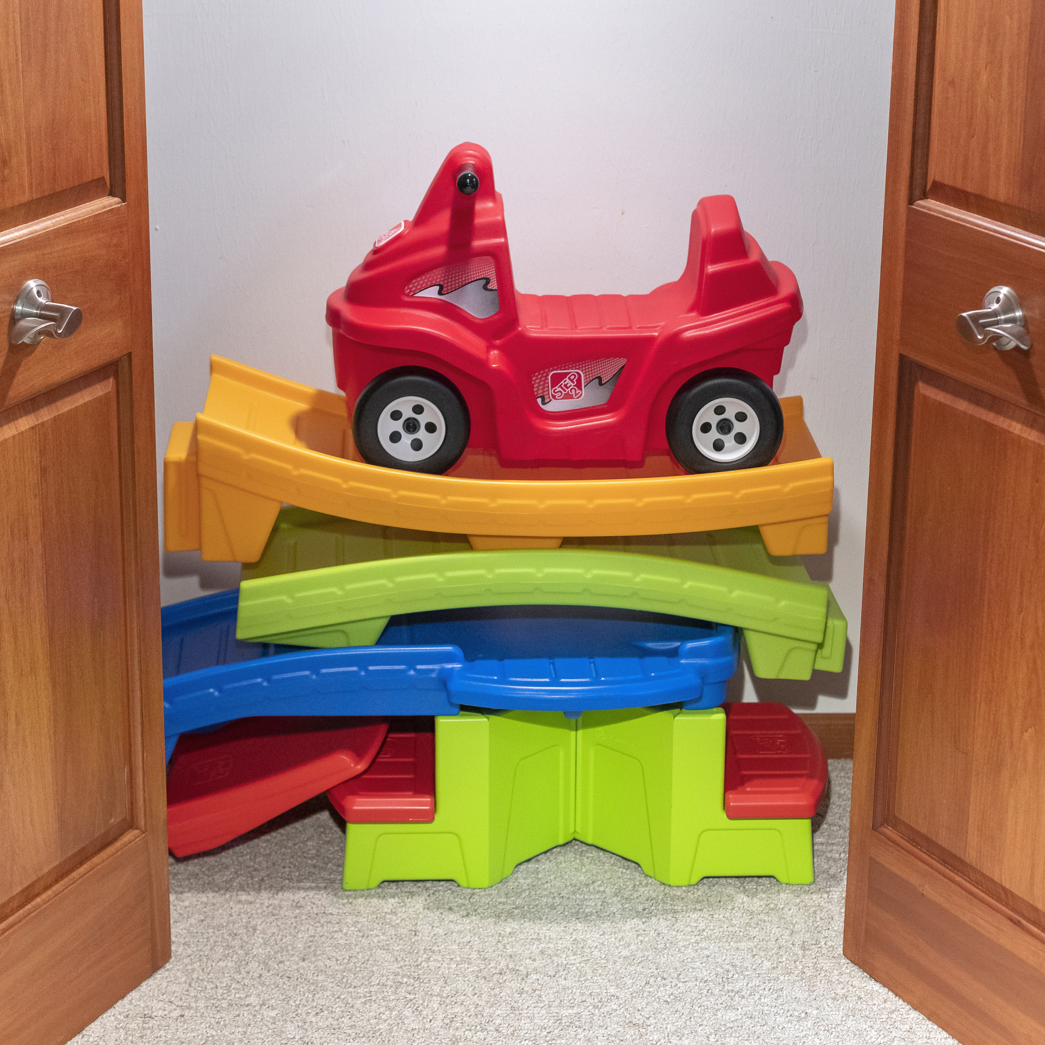 Step2 Up & Down Roller Coaster Rapid Ride & Hide Edition