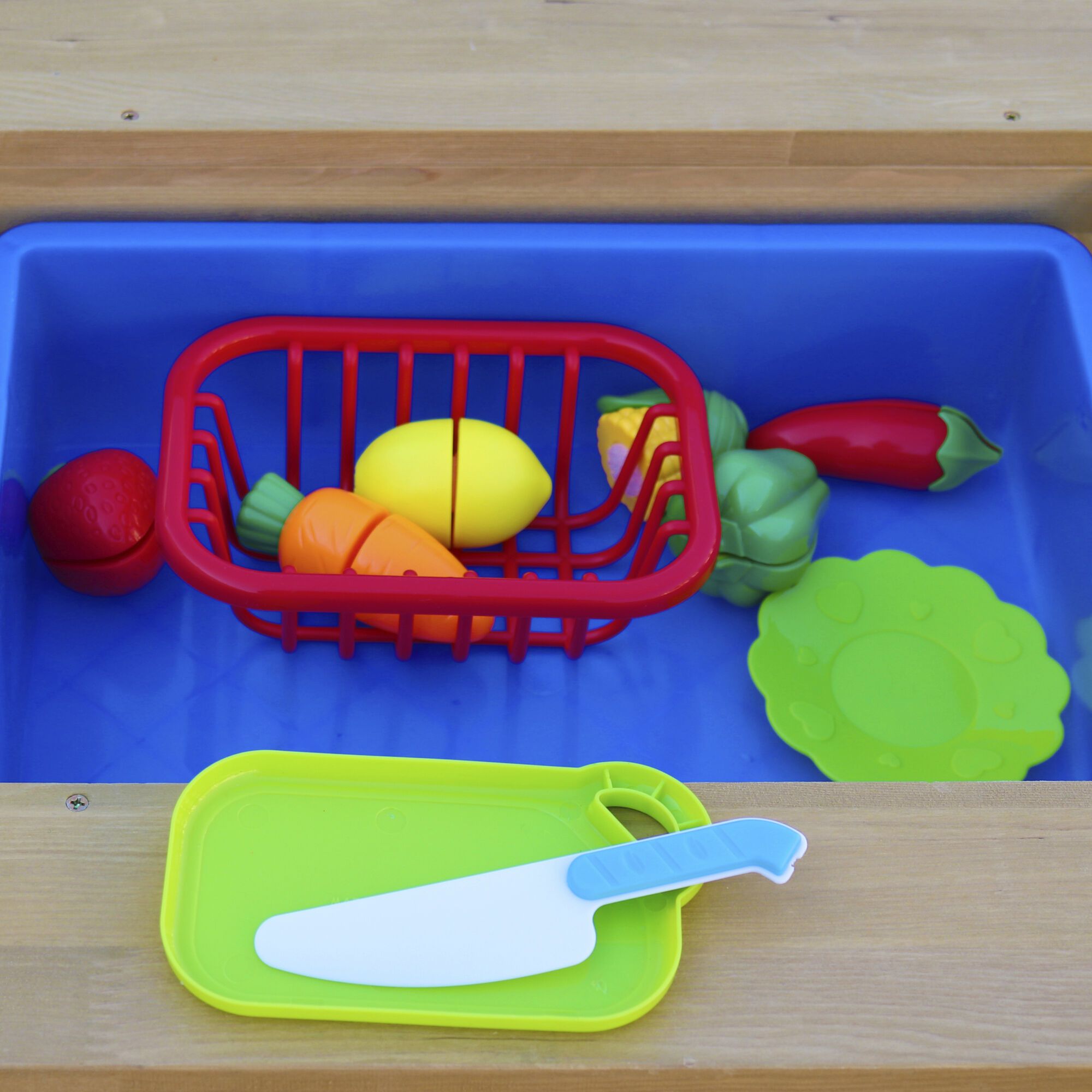 AXI Emily Zand & Water Picknicktafel met Speelkeuken wastafel Bruin