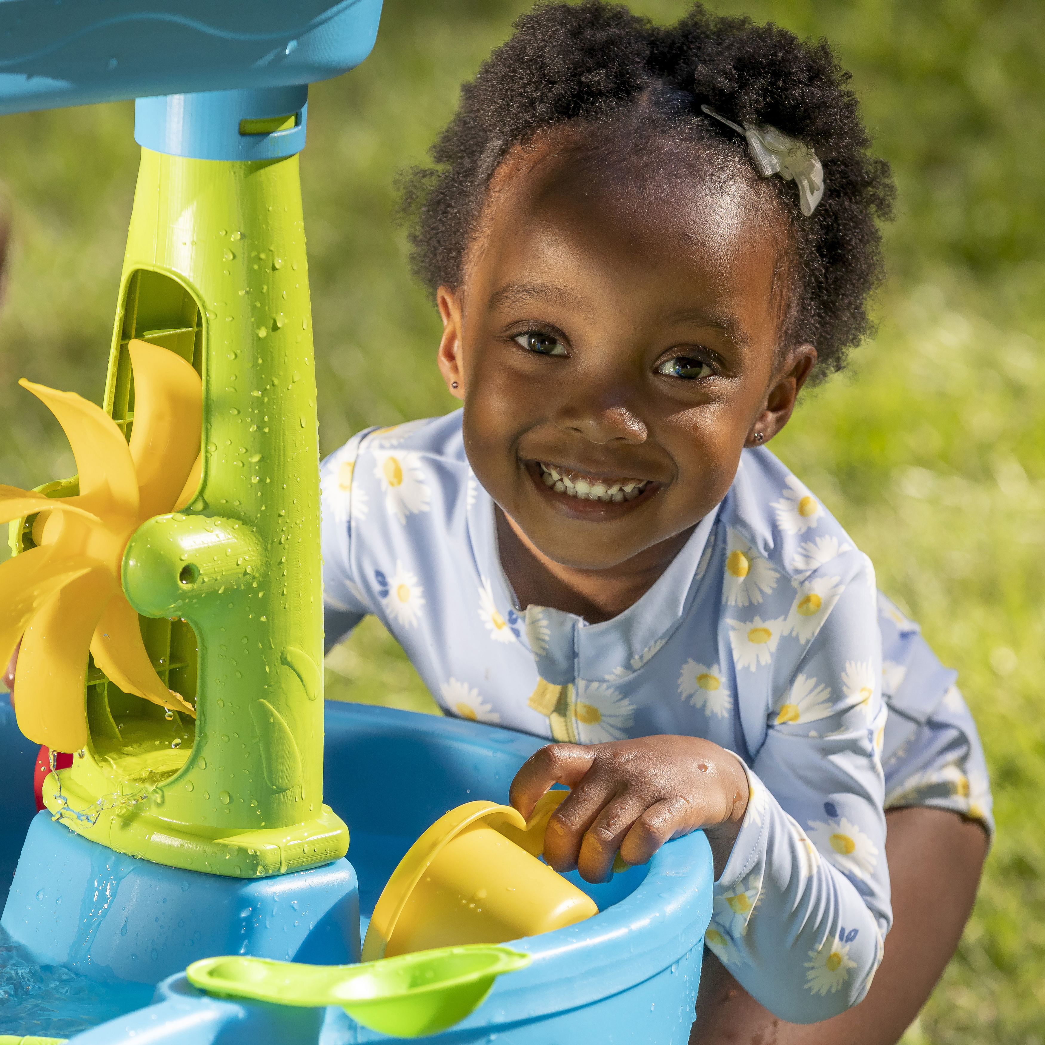 Step2 Double Showers Splash Water Table