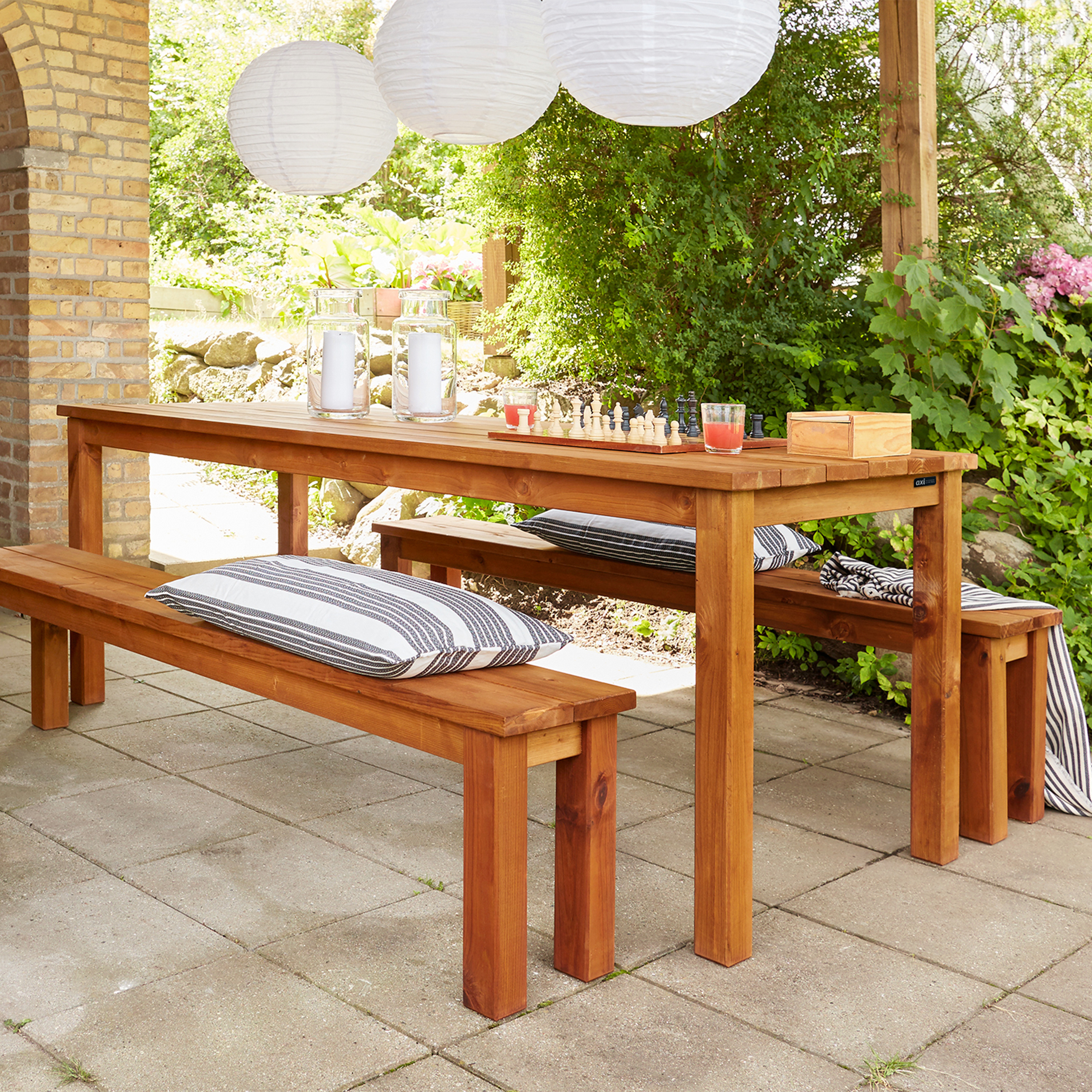 AXI Louise Picknicktafel met bankjes van hout 200 cm - Bruin