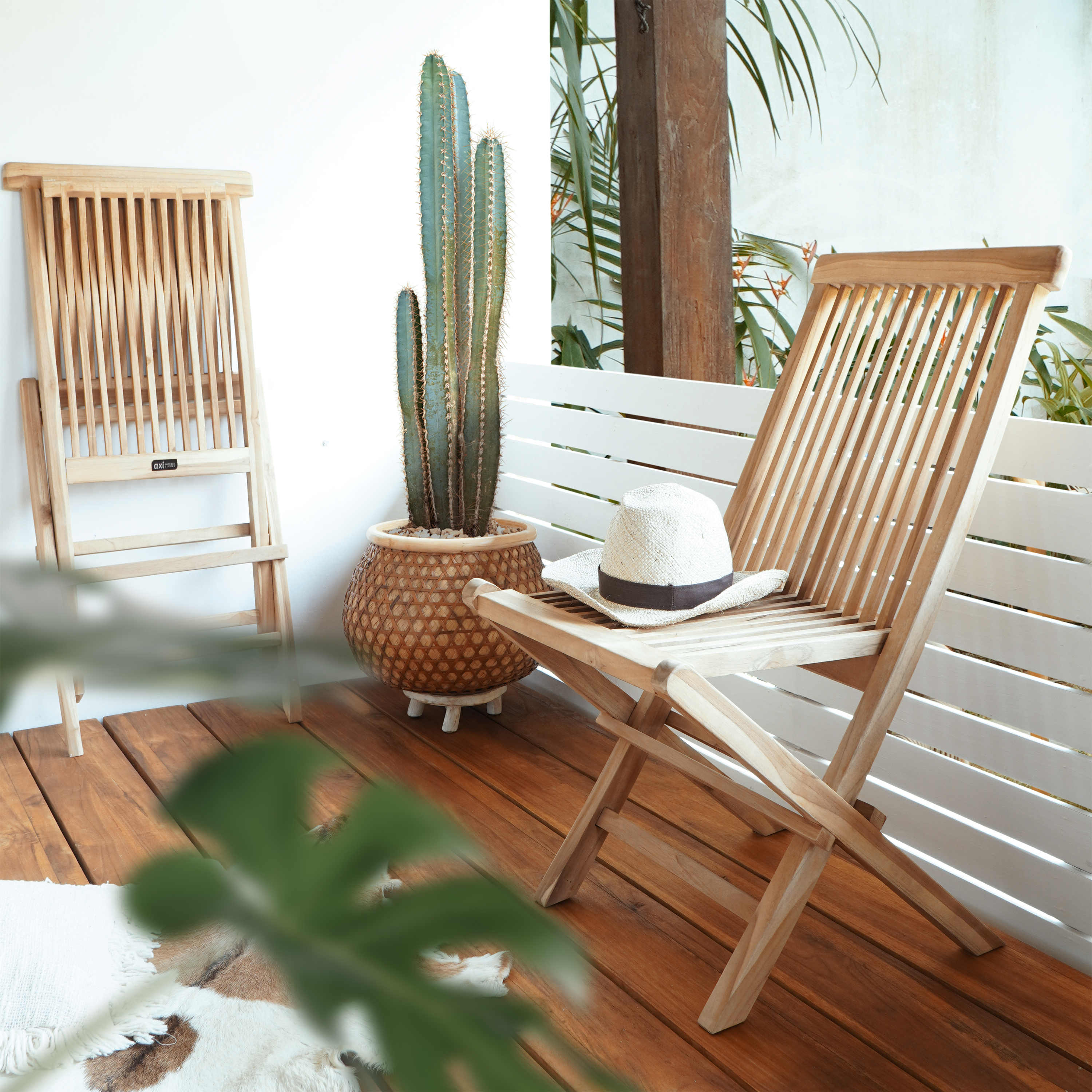 AXI Jules Teak Folding Chairs Brown – Set 2 pieces