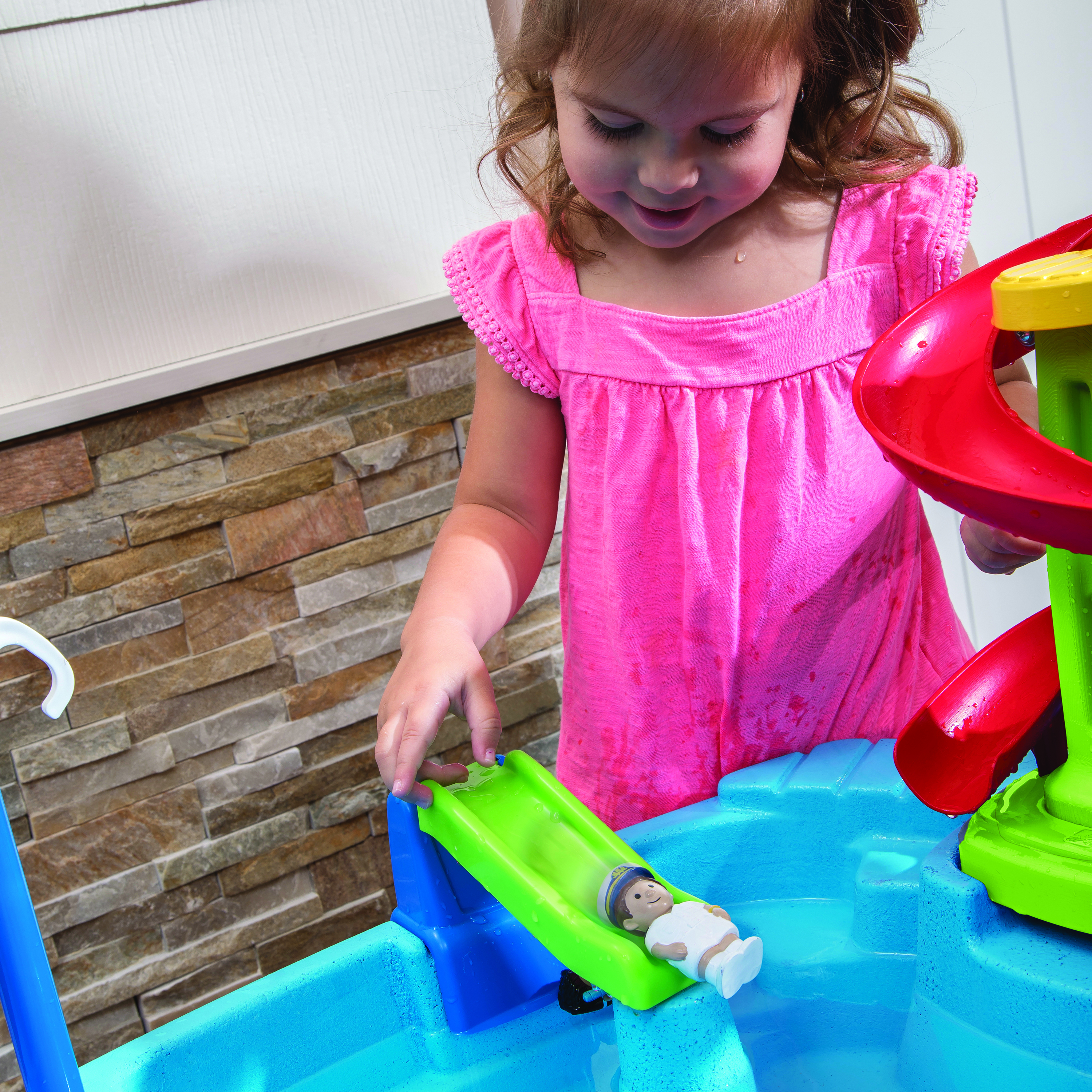 Step2 Fiesta Cruise Sand & Water Table