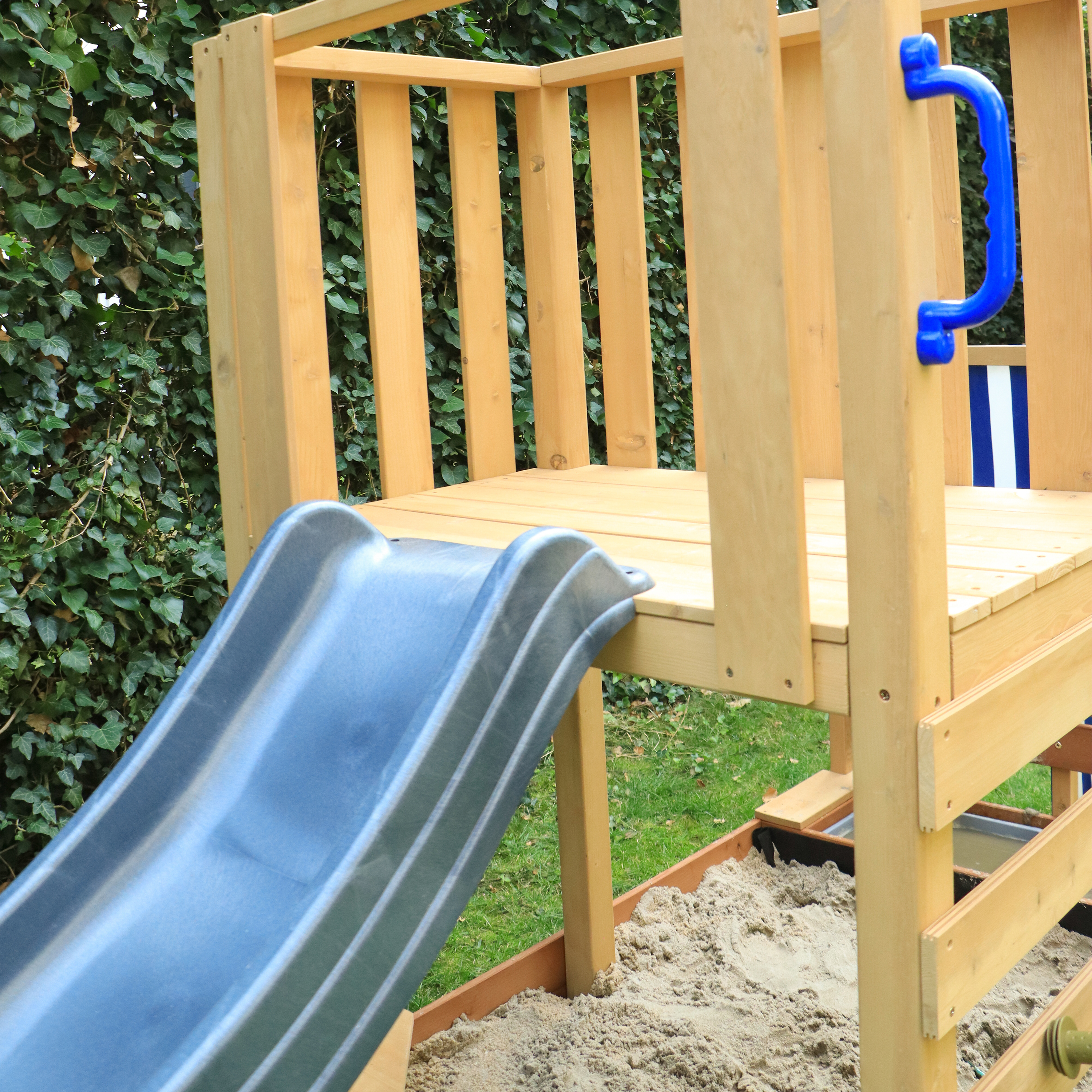 AXI Vicky Climbing Frame with Sandbox. Play Kitchen & Chalkboard – Grey Slide