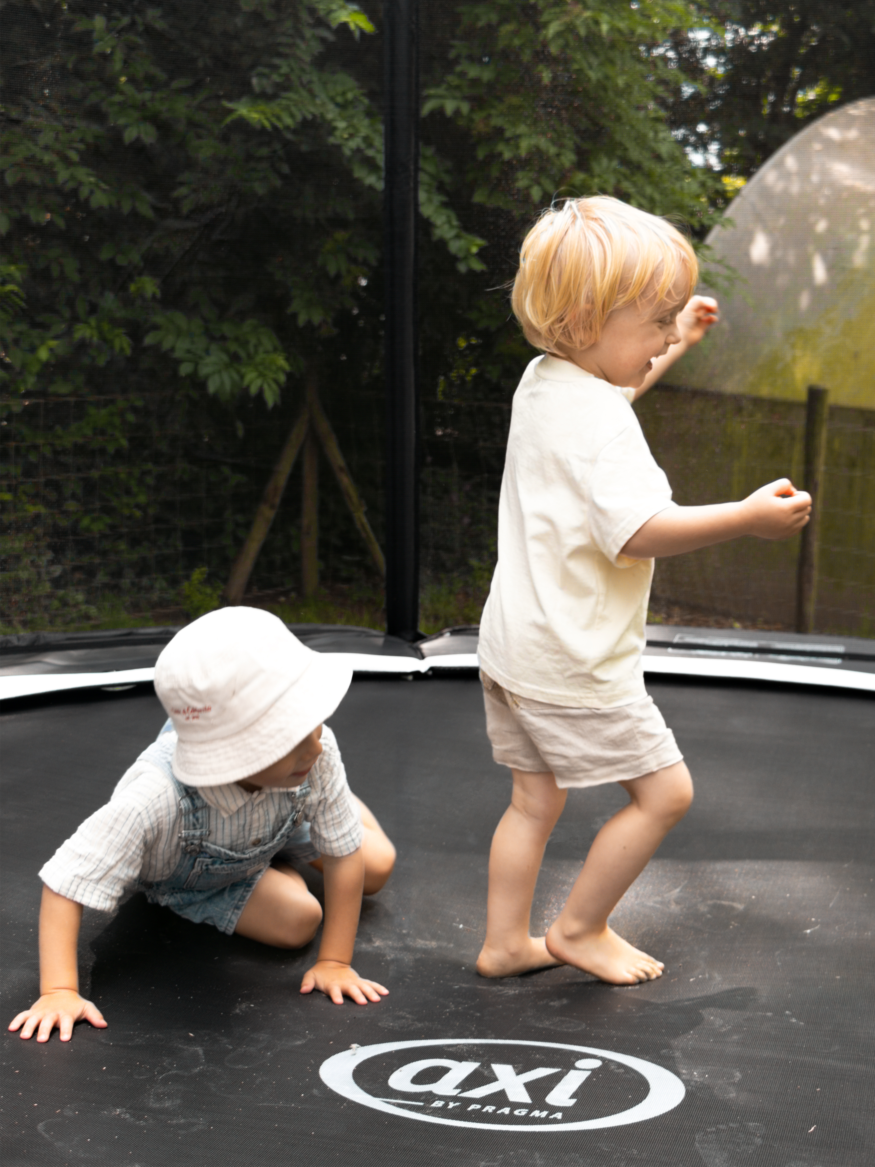 AXI Denver Trampoline 12ft - Onground - Zwart