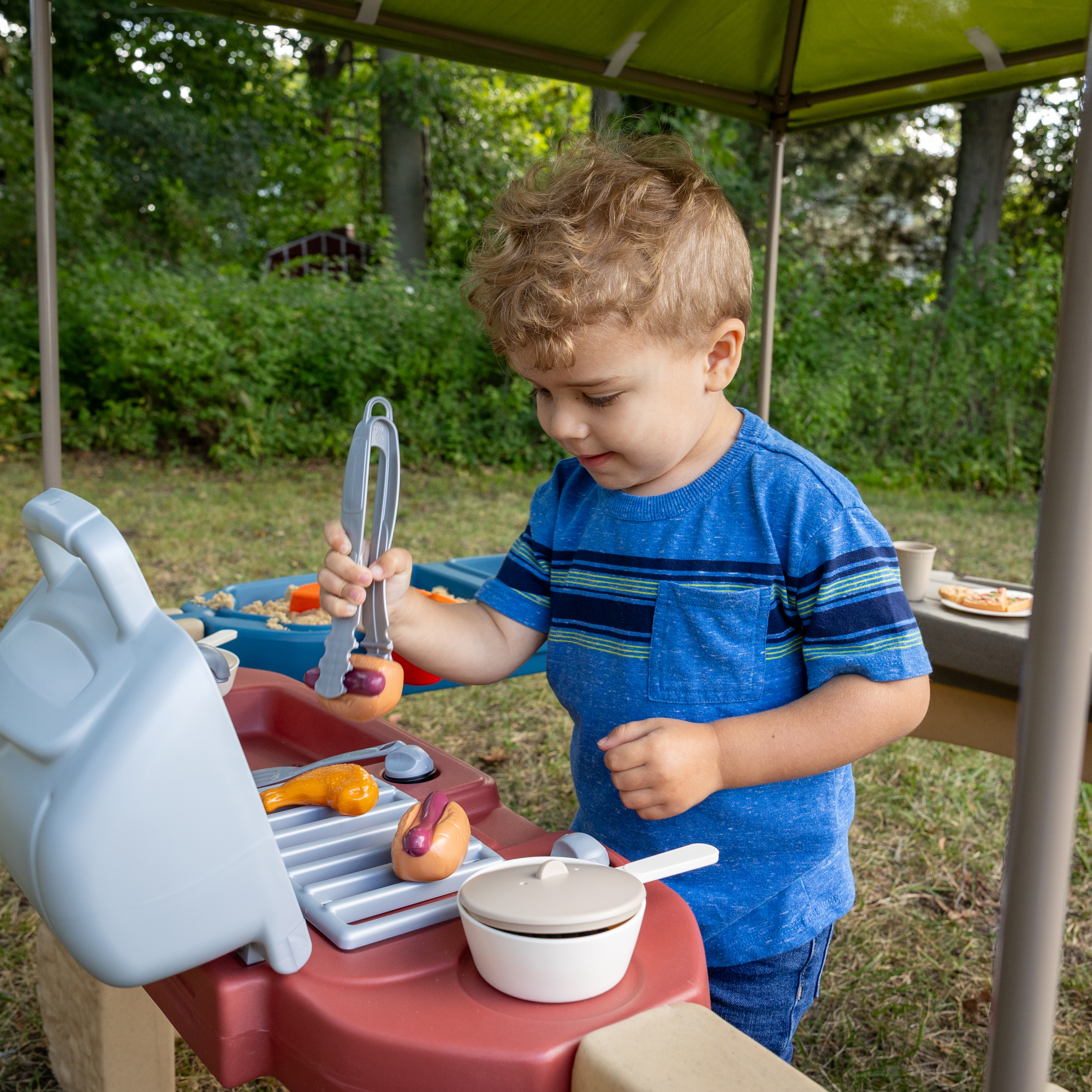 Step2 All Around Playtime Patio with Canopy