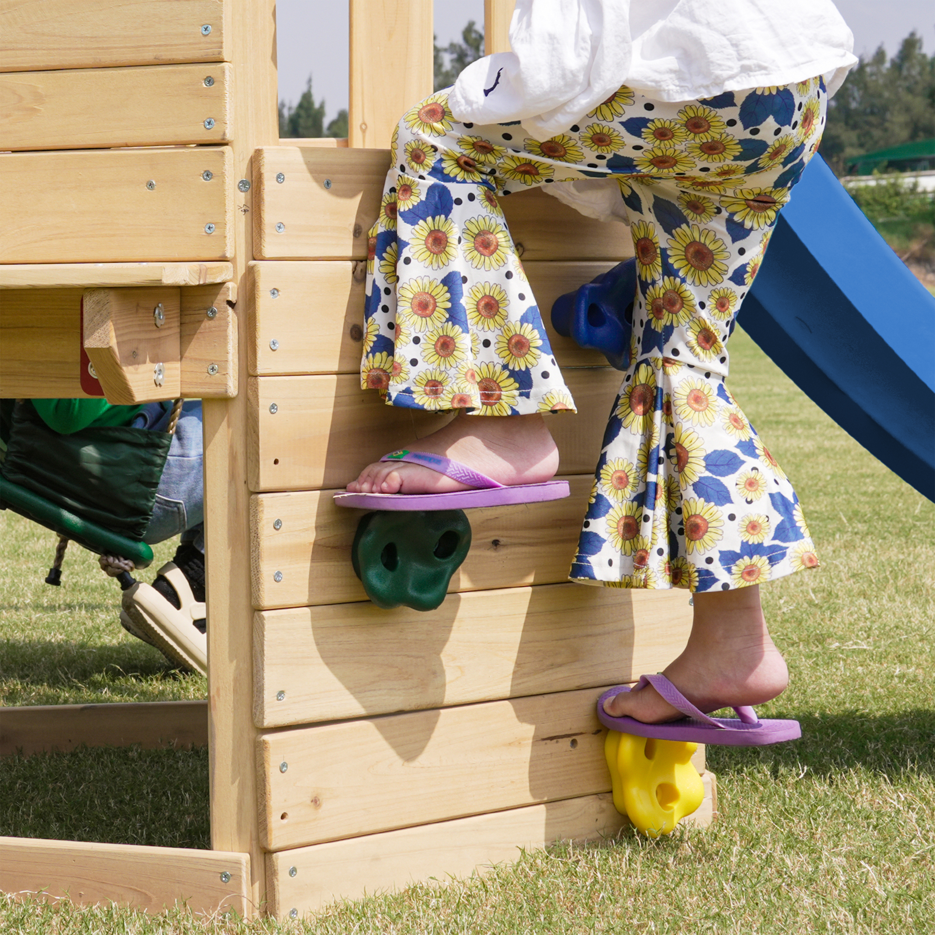 AXI Timo Mini Climbing Frame with Baby Swing, Climbing Wall and Chalkboard – Blue Slide