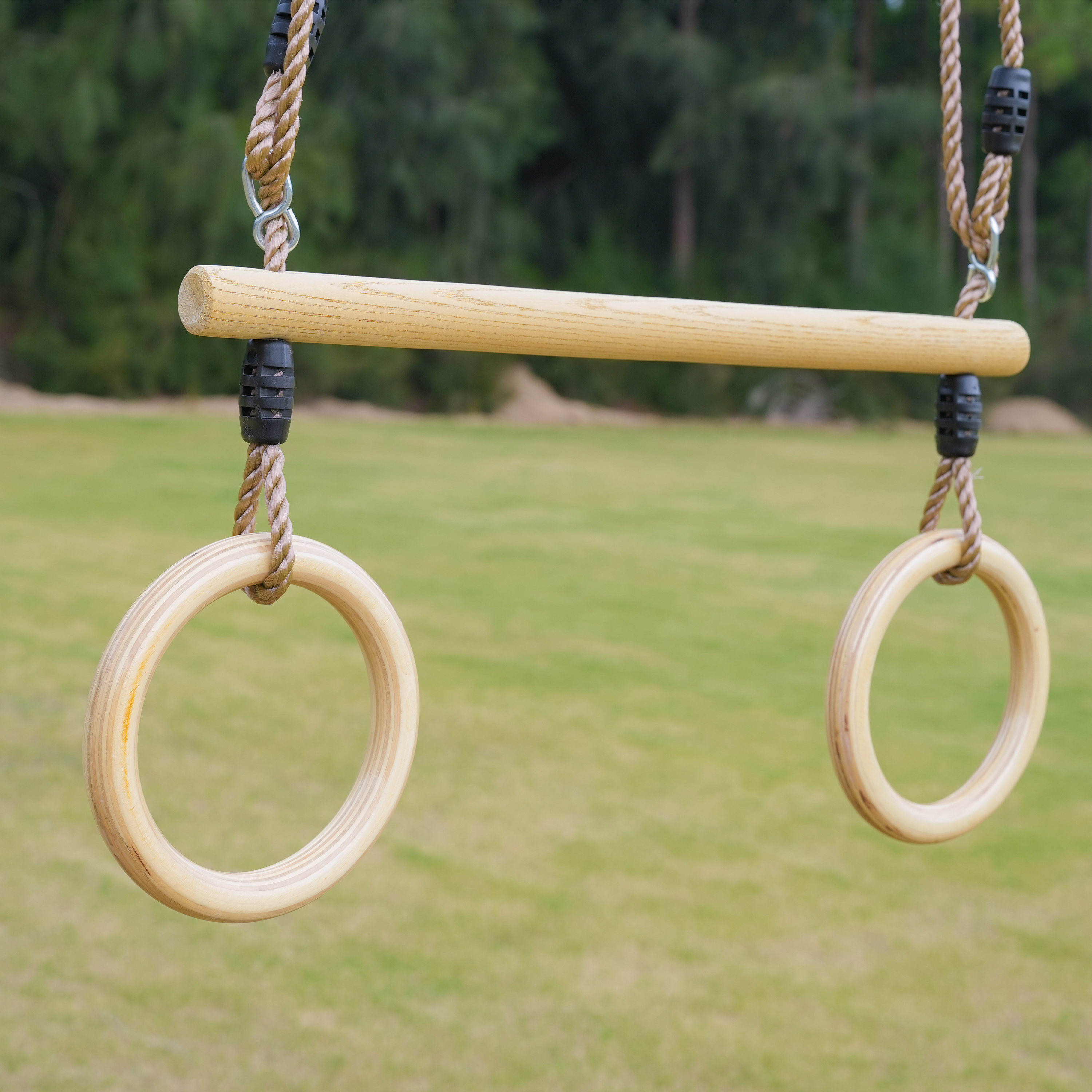 AXI Maya Dubbele houten Schommel met Trapeze Bruin