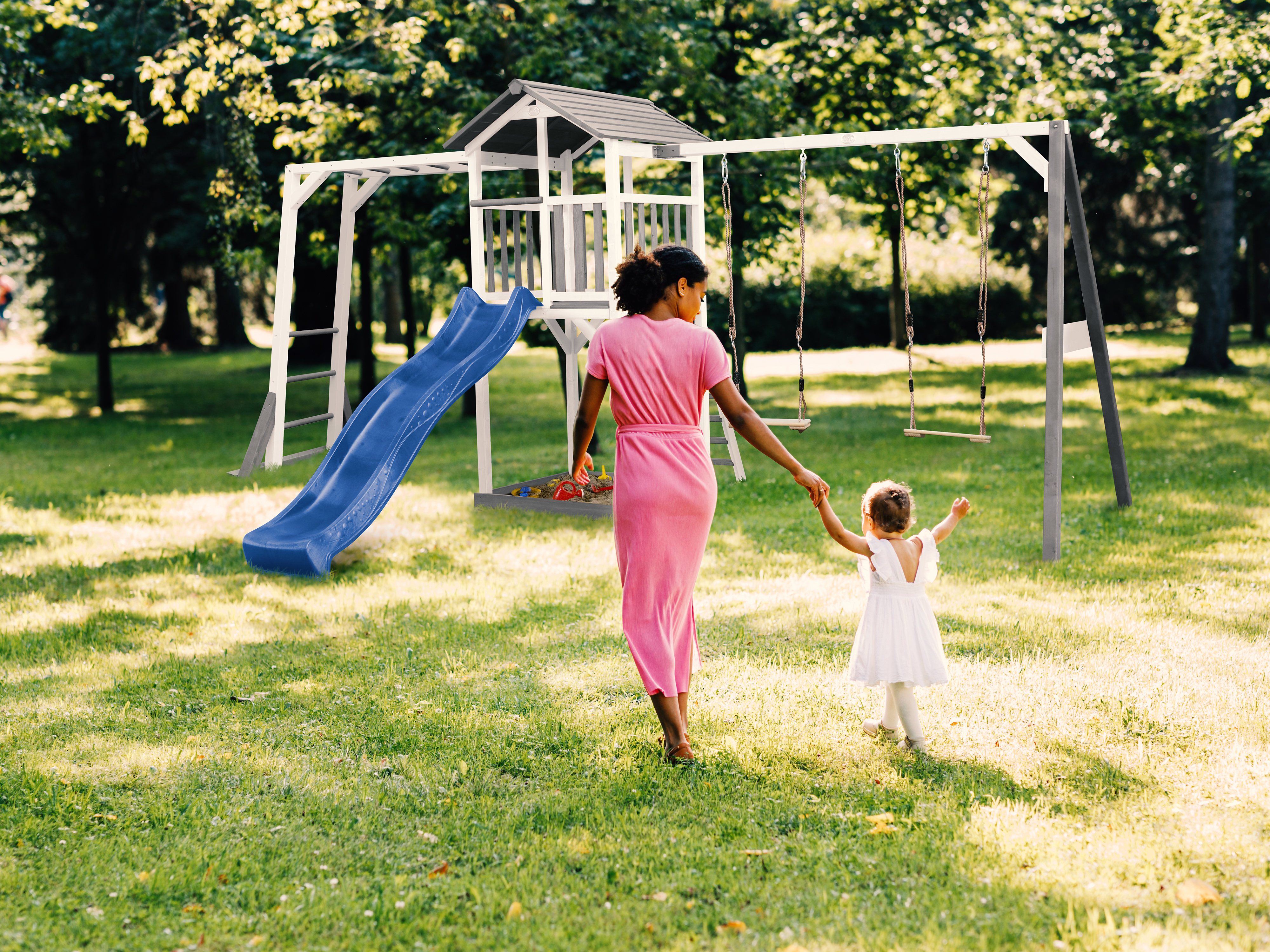 AXI Beach Tower with Climbing Frame and Double Swing Set Grey/White - Blue Slide
