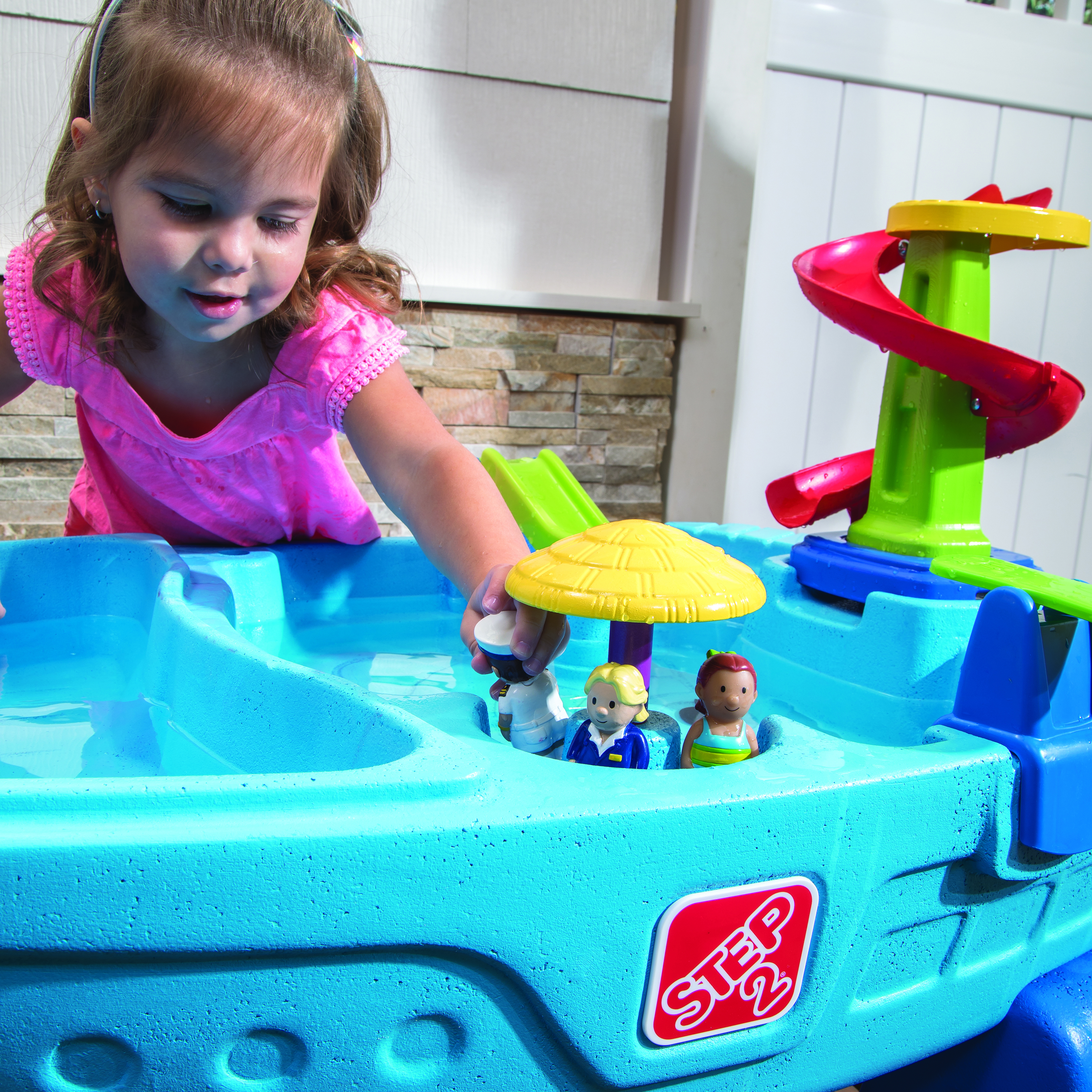 Step2 Fiesta Cruise Sand & Water Table