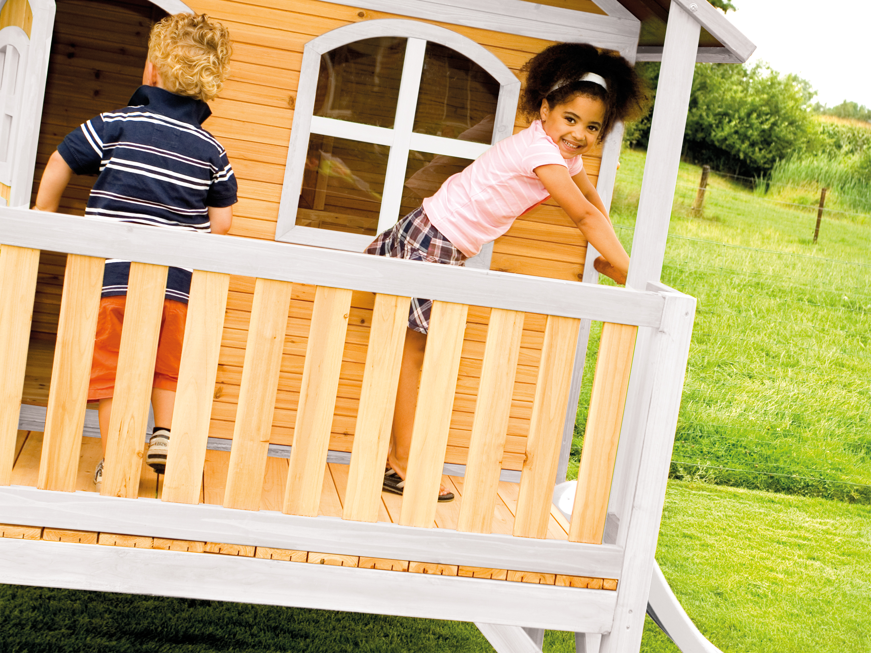 AXI Stef Playhouse Brown/White - White Slide