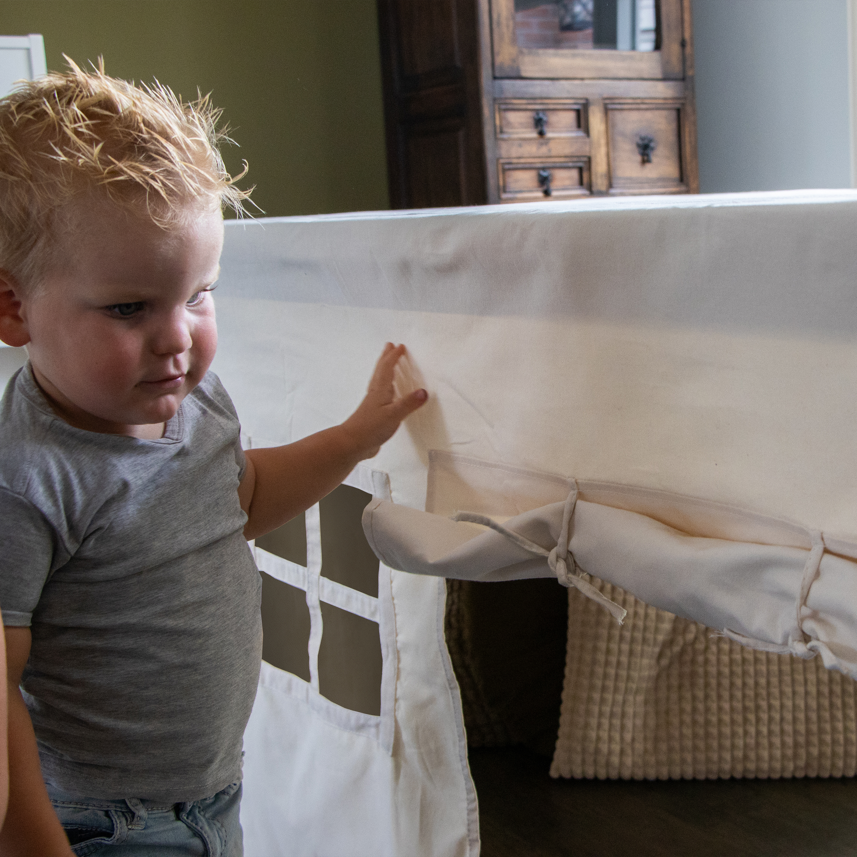 Sunny Nova Table Tent Cream 