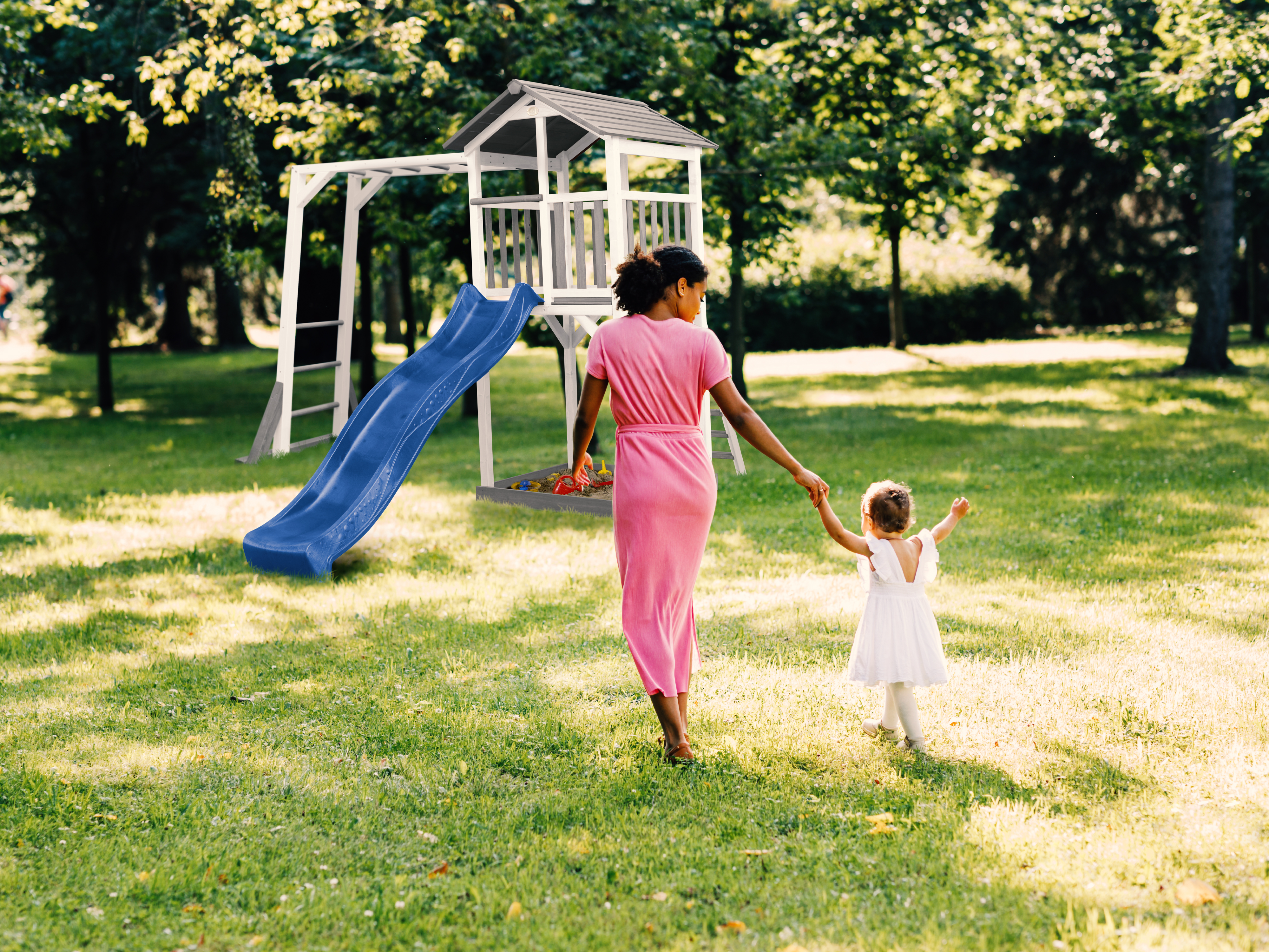 AXI Beach Tower with Climbing Frame Grey/White - Blue Slide