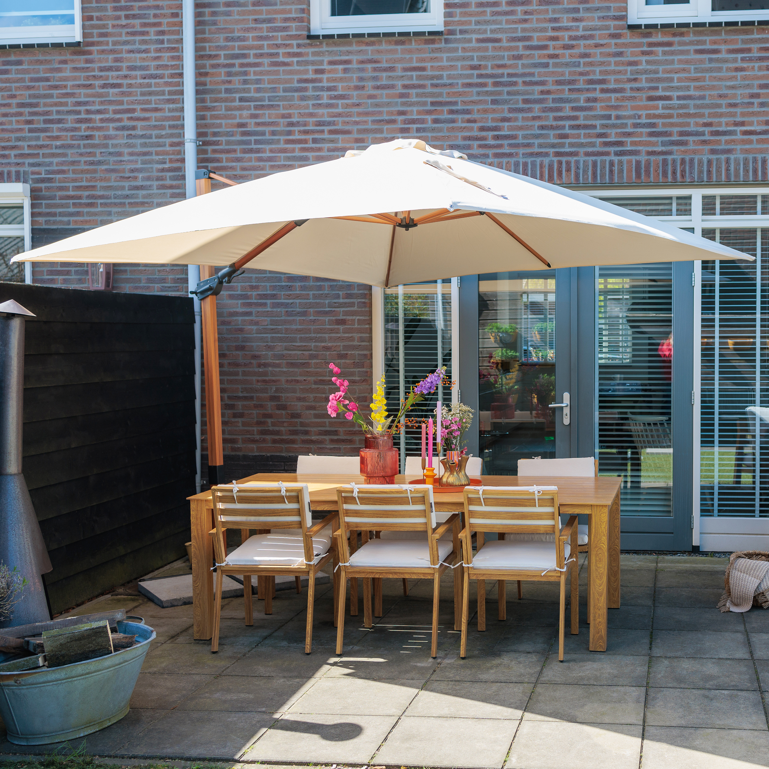 AXI Apollo Premium Cantilever Parasol 300x300cm - Wood-look/Beige-8720365063541 AXI Apollo Premium Cantilever Parasol 300x300cm - Wood-look/Beige