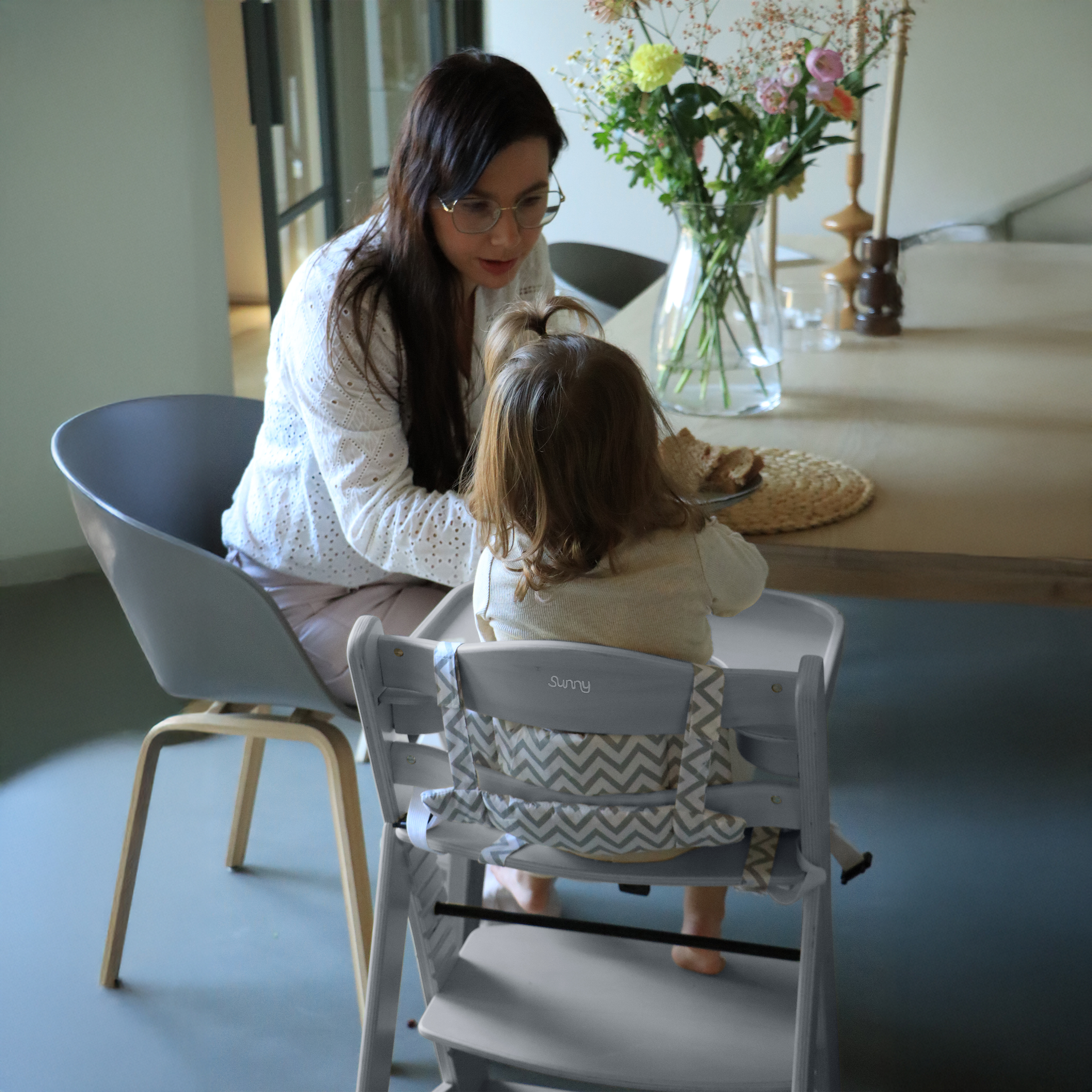 Sunny Fynn High Chair Grey