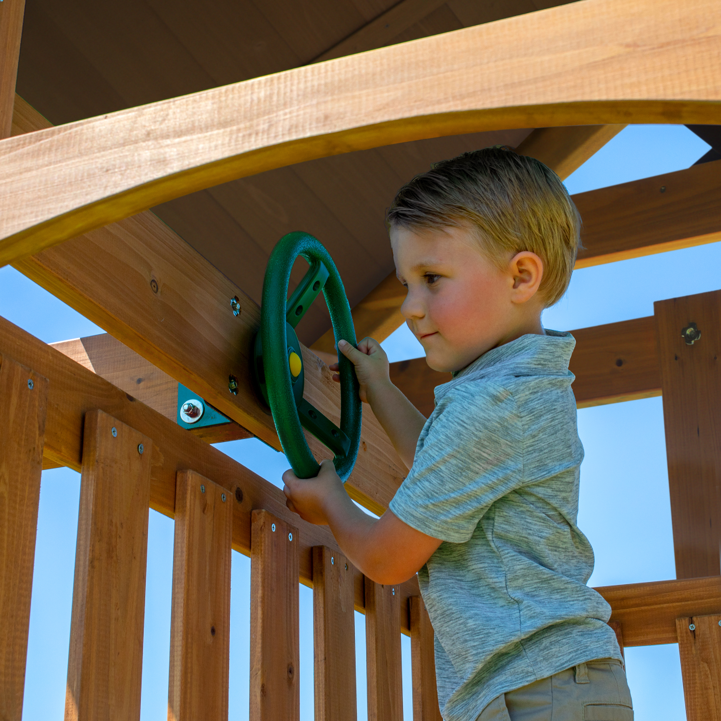 Backyard Discovery Lightning Ridge Speeltoestel met dubbele Schommel en Glijbaan