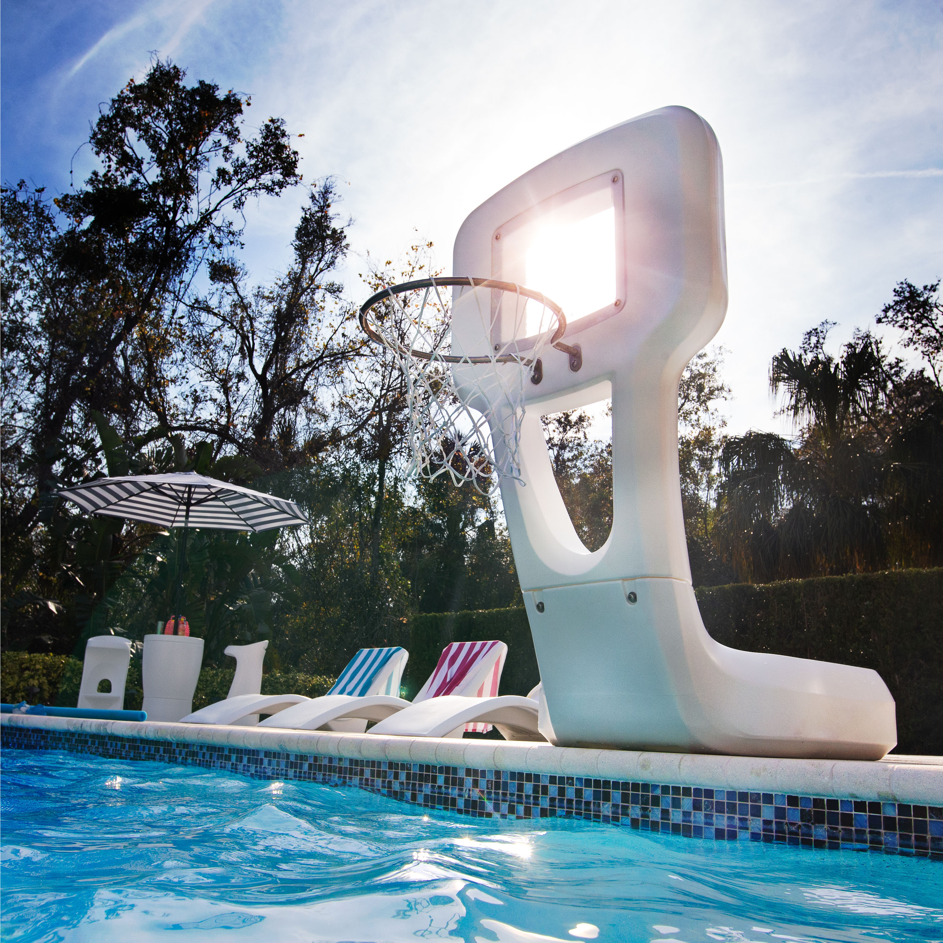 Step2 Vero Poolside Pool Basketball Hoop White