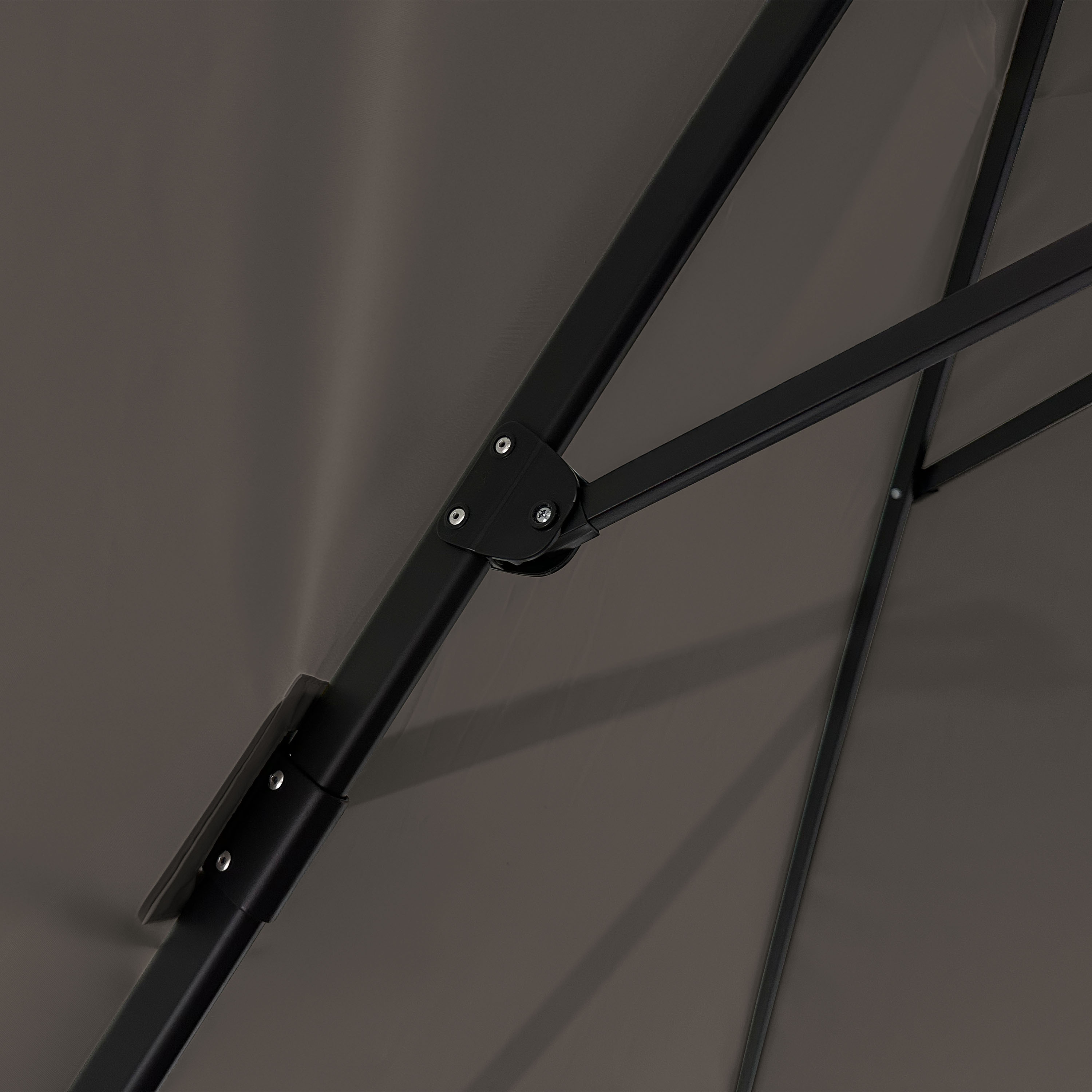 AXI Mira Cantilever Parasol 300x300cm Anthracite/Taupe