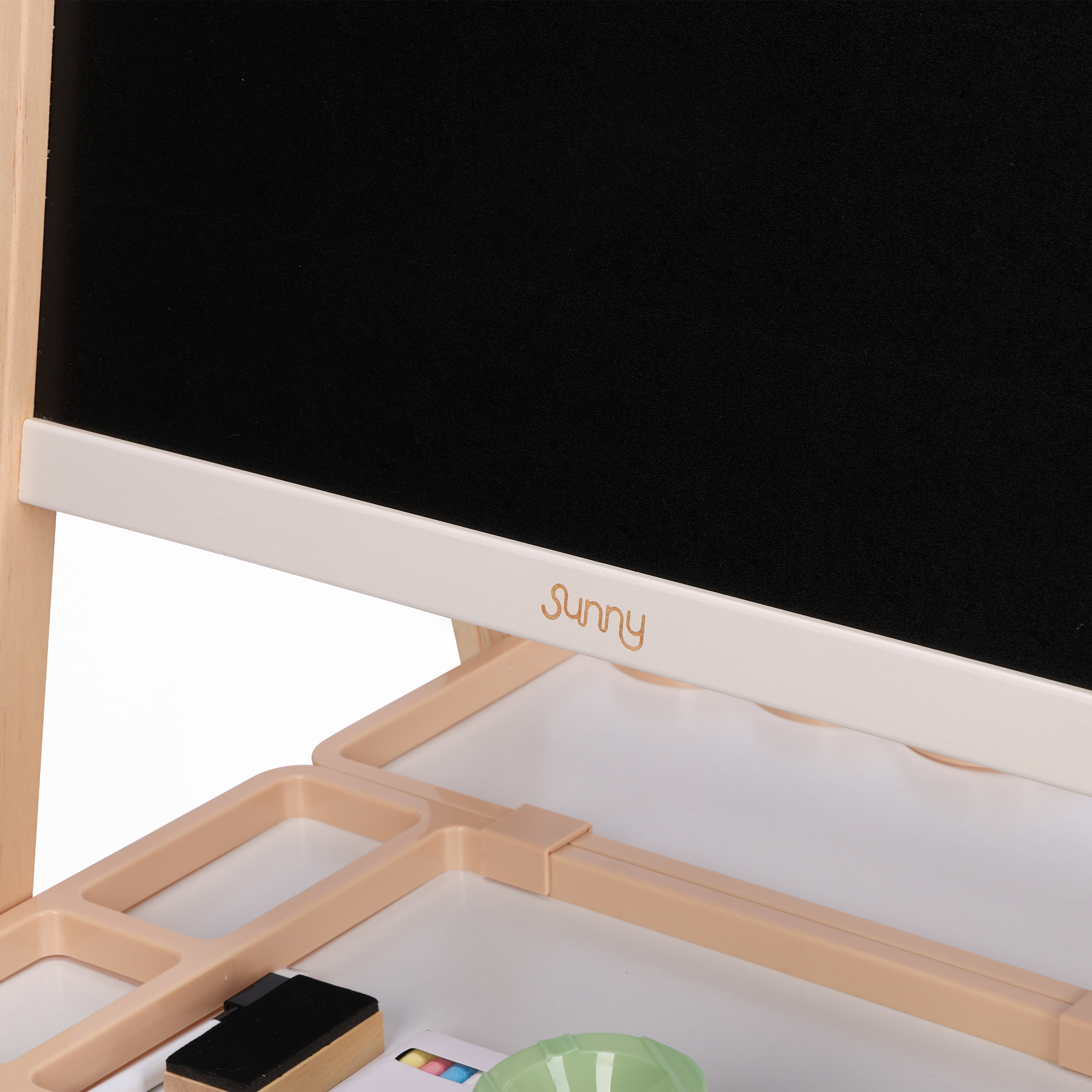 Sunny Luna Activity Easel – Natural Brown